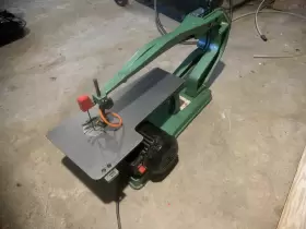 G1060 GRIZZLY Scroll Saw G1060 GRIZZLY Scroll Saw
