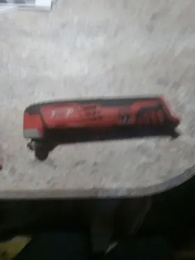 C73AD162000300 MILWAUKEE Tool