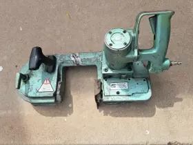 560030010 UNITEC Airband Pneumatic Air Saw Spitznas Cutter